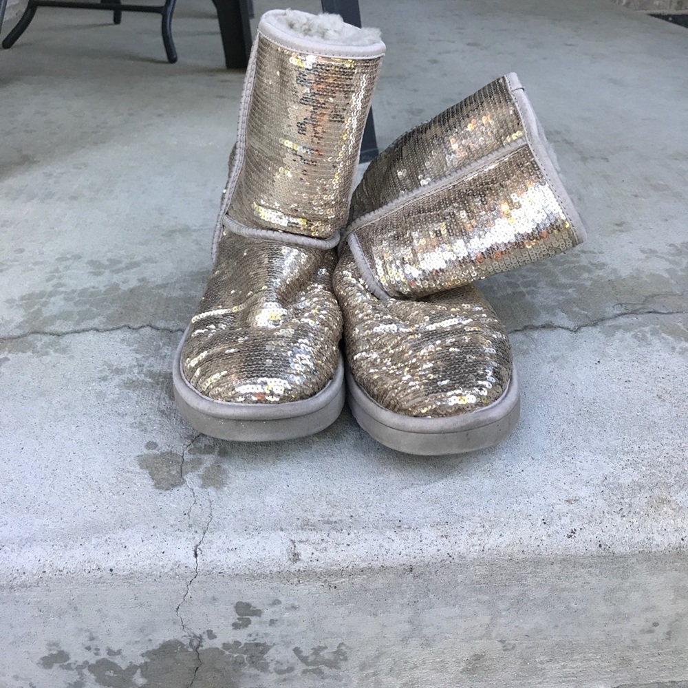 Real ugg sparkle boots. Size USA 8.